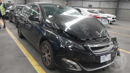 Wrecking 2015 PEUGEOT 308 for Used Parts PG1572