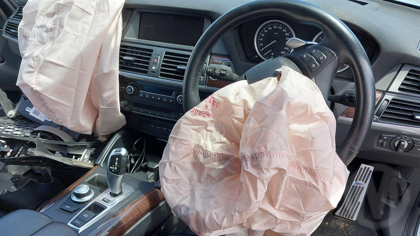 Wrecking 2009 BMW X6 for Used Parts BM1575