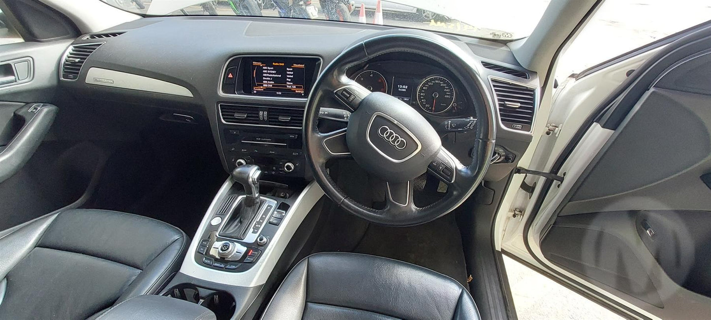 Wrecking 2014 AUDI Q5 for Used Parts AU1587