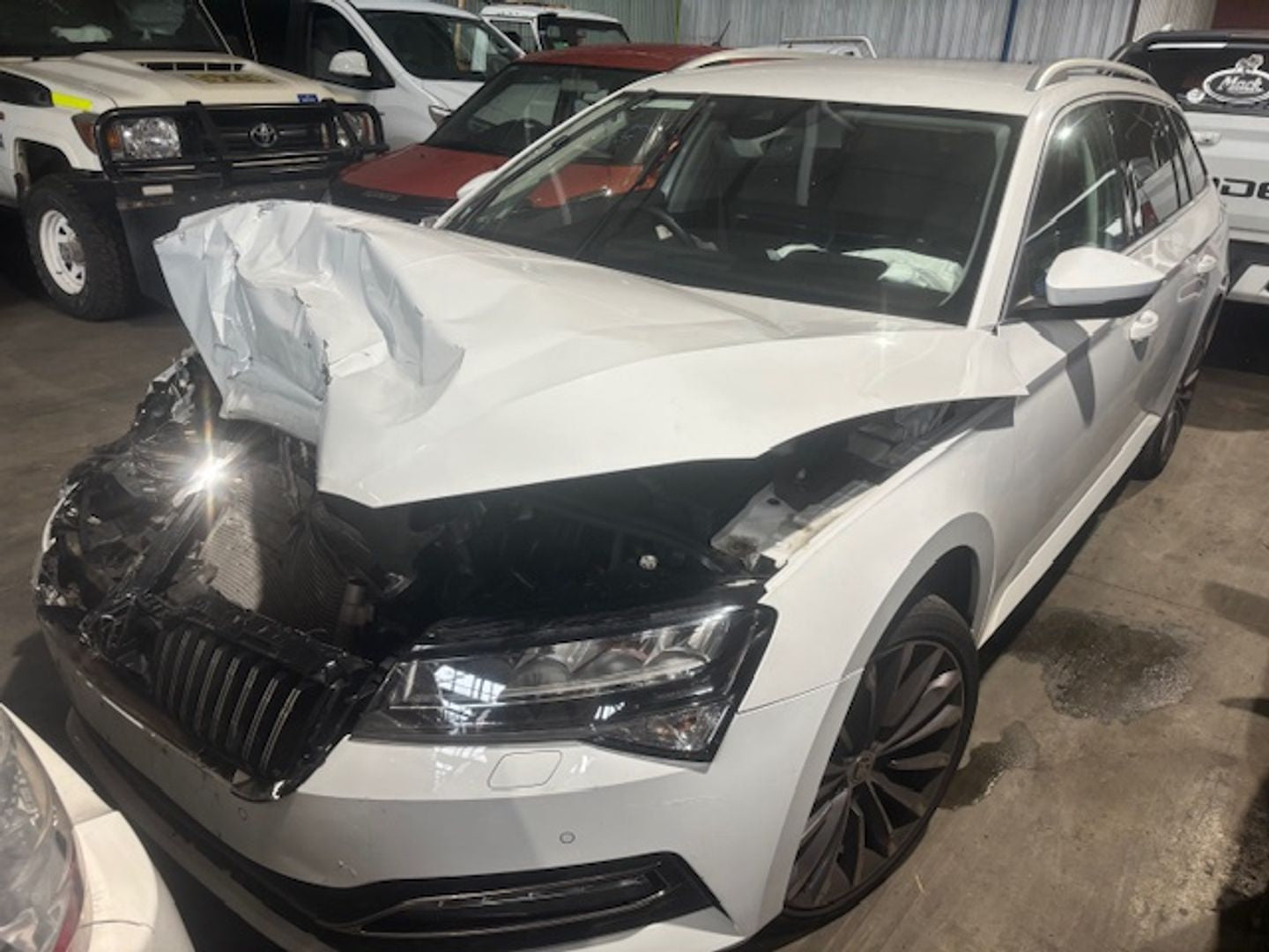 2022 SKODA SUPERB PETROL, 2.0, TURBO, CHHB CODE, NP, 03/16-  ENGINE