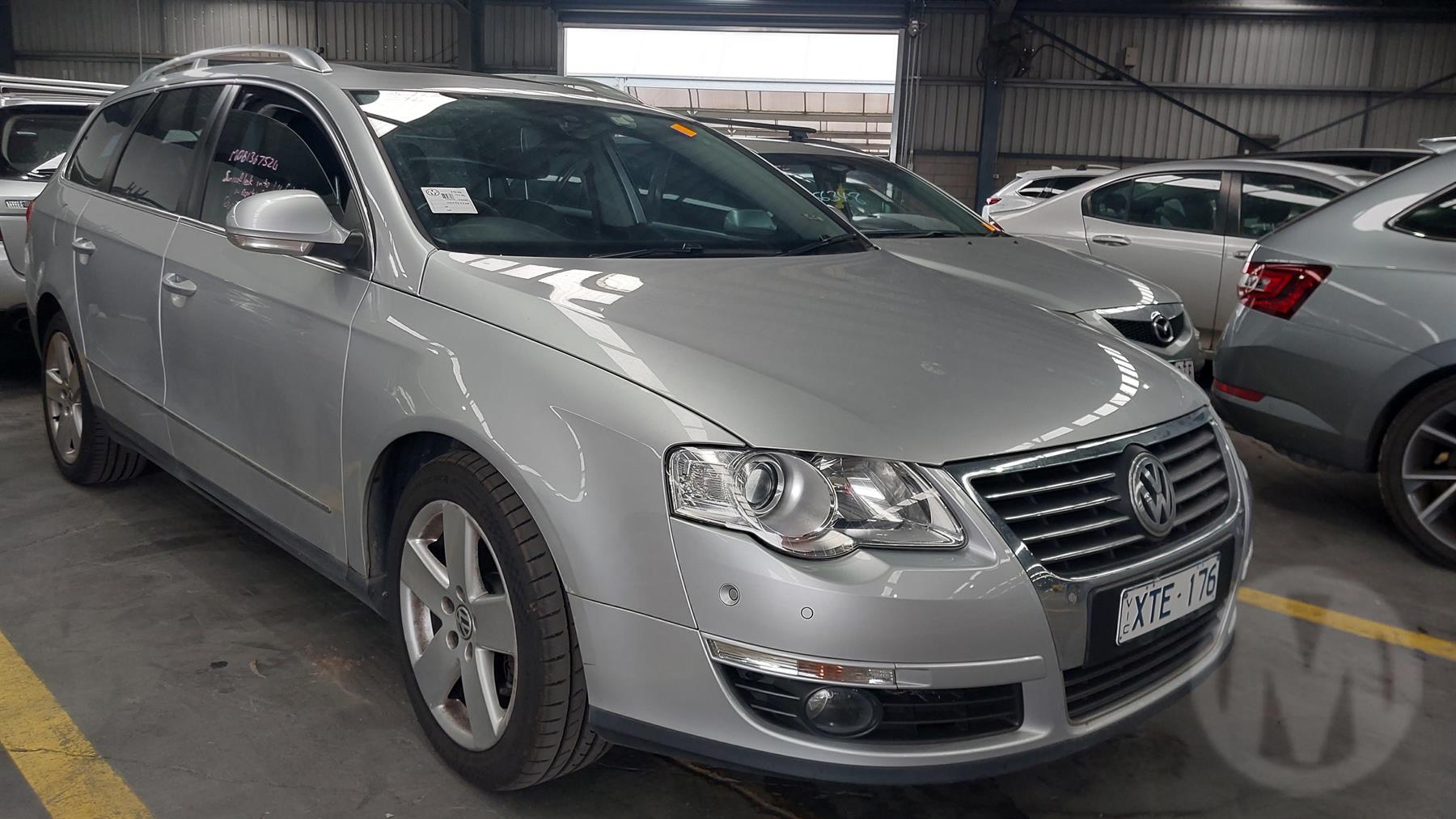 2010 VOLKSWAGEN PASSAT 3C/MK6 B6, WAGON, 03/06-09/10 3C9 833 056 D RIGHT REAR DOOR
