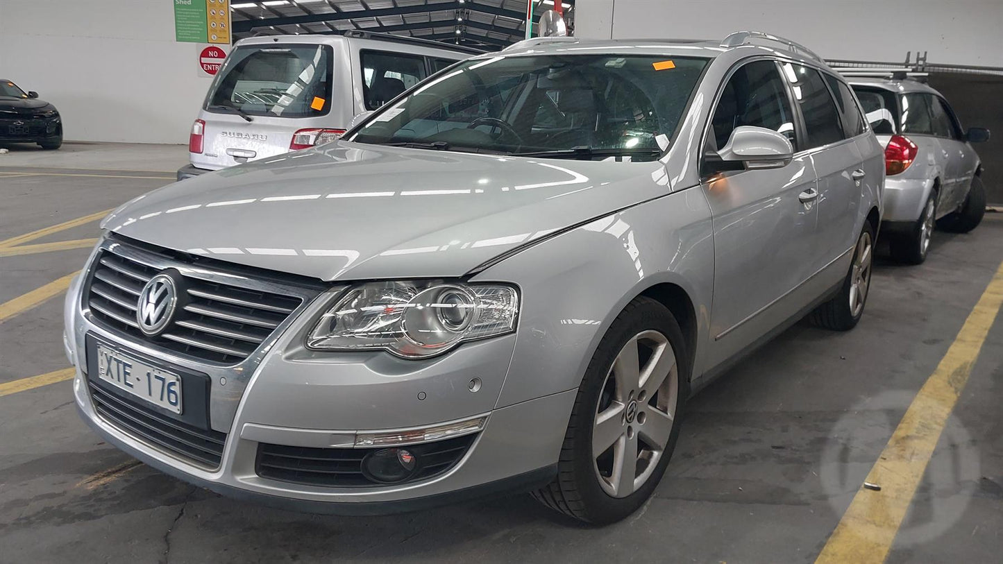 2010 VOLKSWAGEN PASSAT 3C/MK6 B6, SEDAN/WAGON, 03/06-09/10 3C4 831 055 J LEFT FRONT DOOR