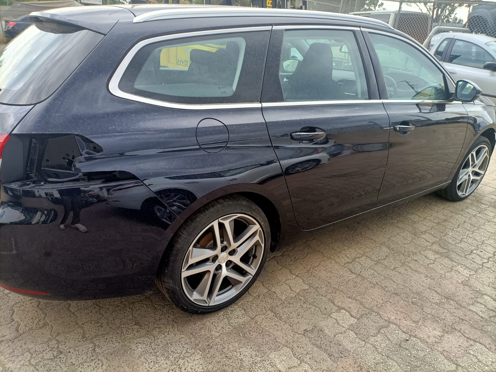 2016 PEUGEOT 308 T9, 10/14-05/21 96781446PR COURTESY LIGHT