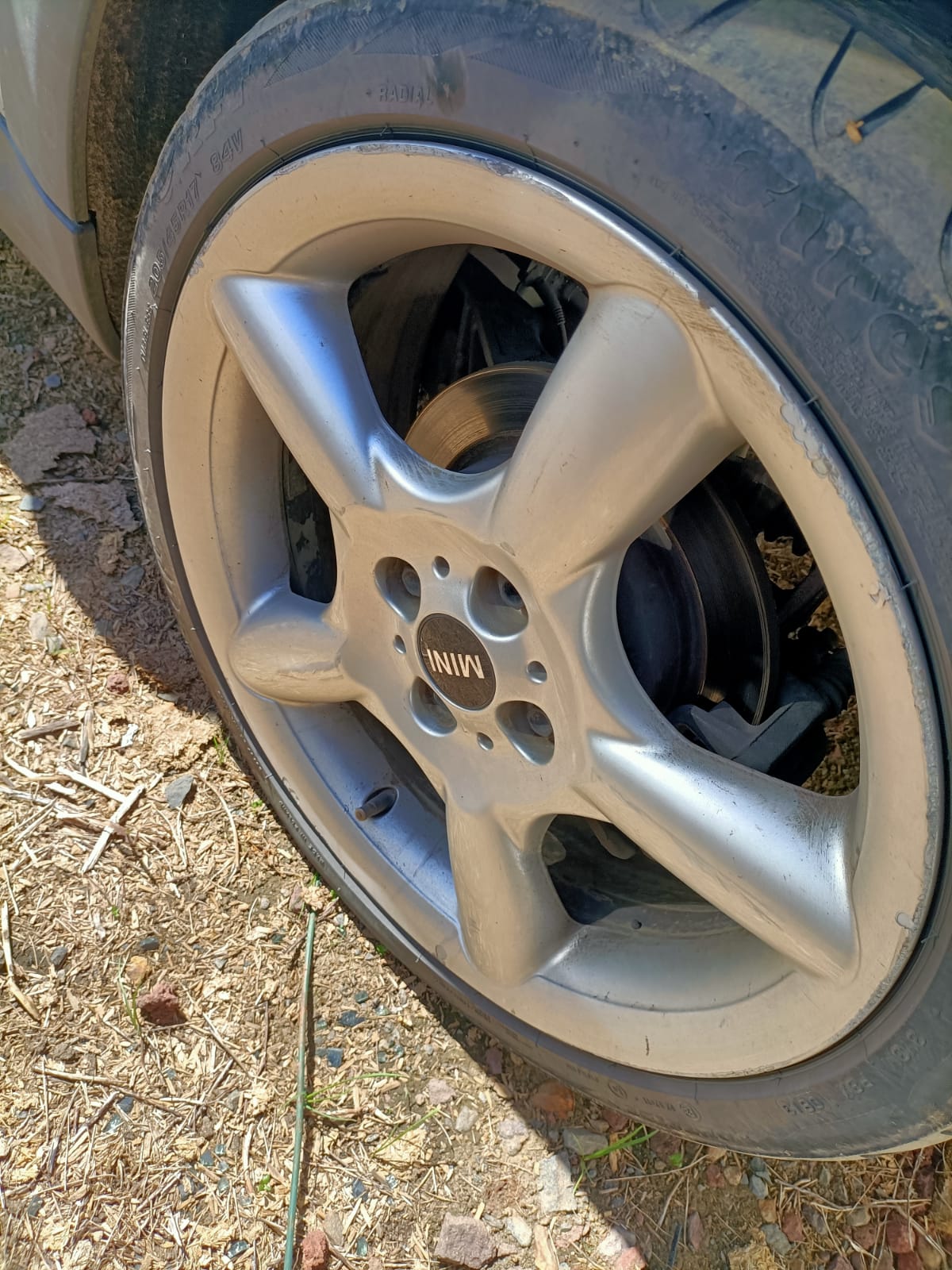 2009 MINI COOPER R55/R56/R57, 03/07-05/15 41352754726 RIGHT GUARD