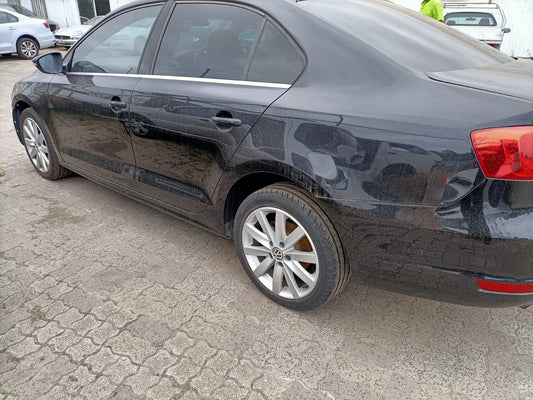 2013 VOLKSWAGEN JETTA 1B, W/ PARK SENSORS TYPE, 02/11-10/14 5C6807417 REAR BUMPER