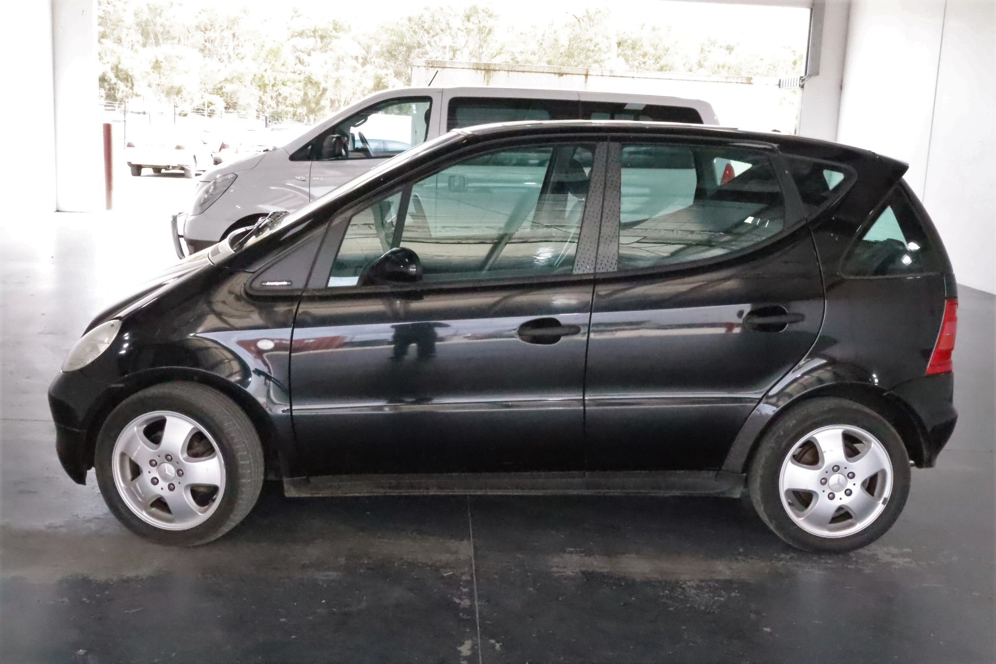 2001 MERCEDES A CLASS W168, SWB TYPE, VIN WDB1680..., 10/98-03/05 A1687302605 RIGHT REAR DOOR SLIDING