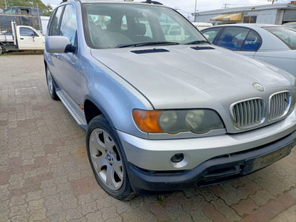2002 BMW X5 HEAD UNIT, 6 DISC CD STACKER (IN BOOT), E53, 11/00-08/06  RADIO CD DVD SAT TV