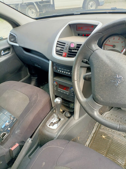 2010 PEUGEOT 207 A7, HATCH/WAGON, XR/XT, MANUAL FOLD, 03/07-12/12 8149ZH RIGHT DOOR MIRROR