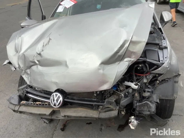 2016 VOLKSWAGEN GOLF GEN 7, HATCH, STANDARD, TRENDLINE/COMFORTLINE, NON LED TYPE, NON TINTED TYPE, 03/13-03/17 5G0945096M RIGHT TAILLIGHT