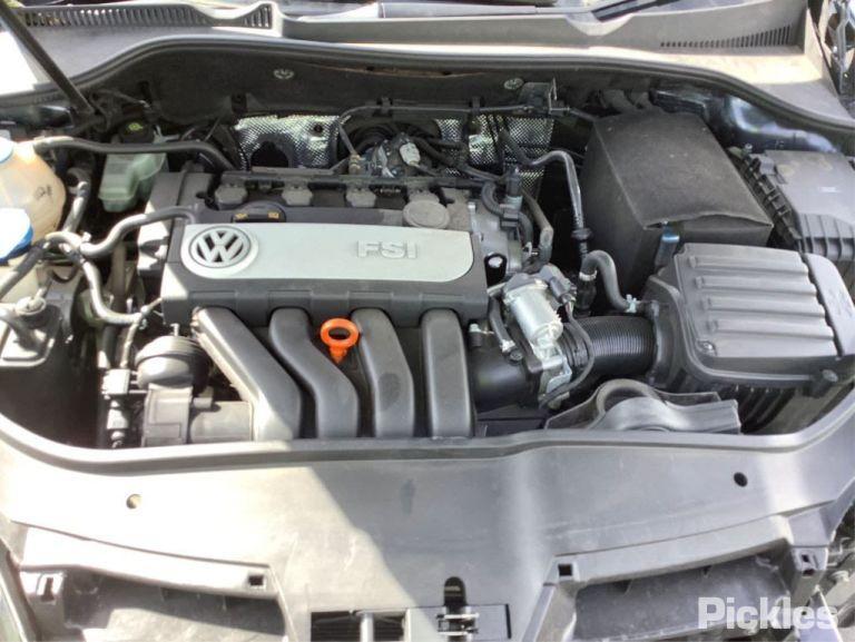 2008 VOLKSWAGEN JETTA RH SIDE, 1KM, 02/06-07/11 1K5945093H REAR GARNISH