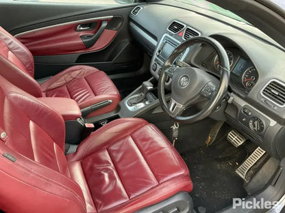 Wrecking 2009 VOLKSWAGEN EOS for Used Parts VW1605
