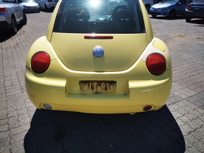 2001 VOLKSWAGEN BEETLE 9C, SUIT W/ PARK LIGHT TYPE, 01/00-09/05 1C0807421H REAR BUMPER