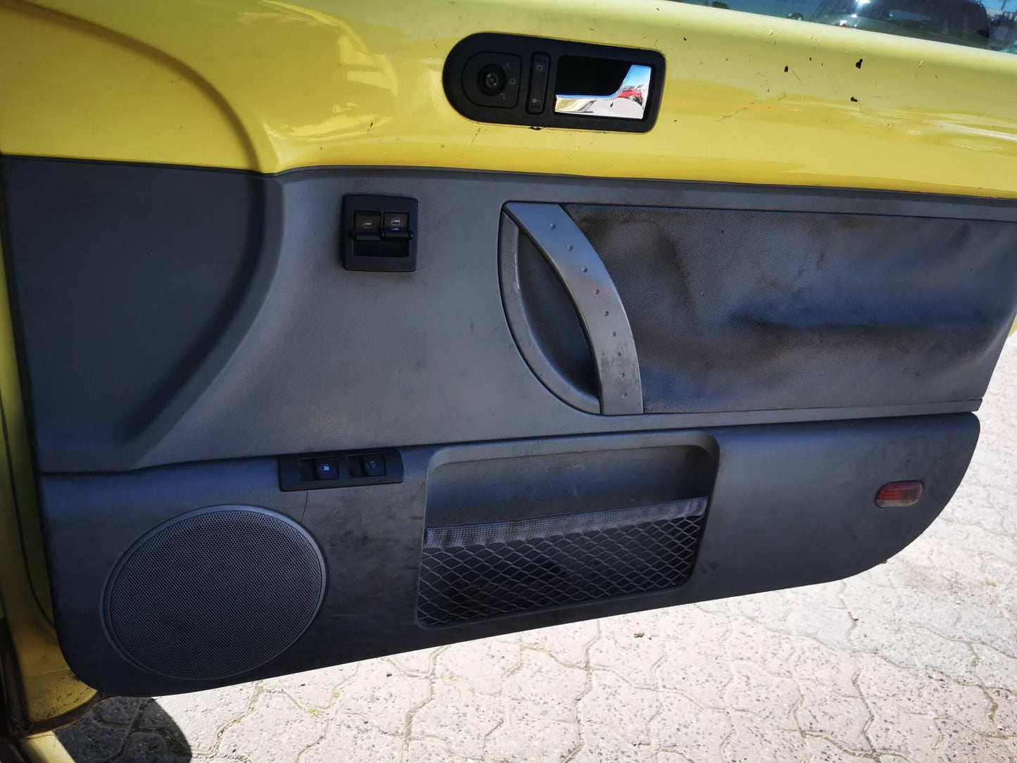 2001 VOLKSWAGEN BEETLE 9C, SUIT W/ PARK LIGHT TYPE, 01/00-09/05 1C0807421H REAR BUMPER