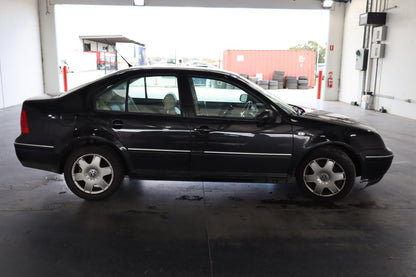 2002 VOLKSWAGEN BORA 1J, 12/99-12/05 1J5833056F RIGHT REAR DOOR