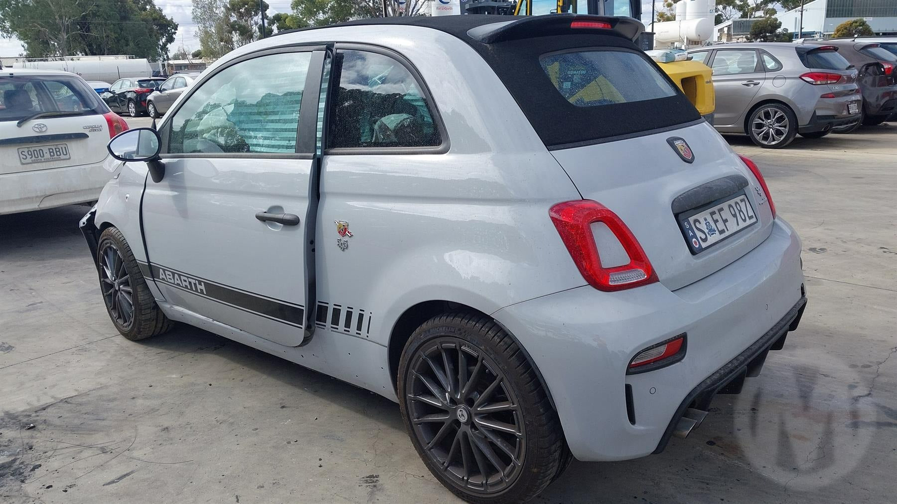 2021 ABARTH 500 03/11- 735693270 GLOVE BOX