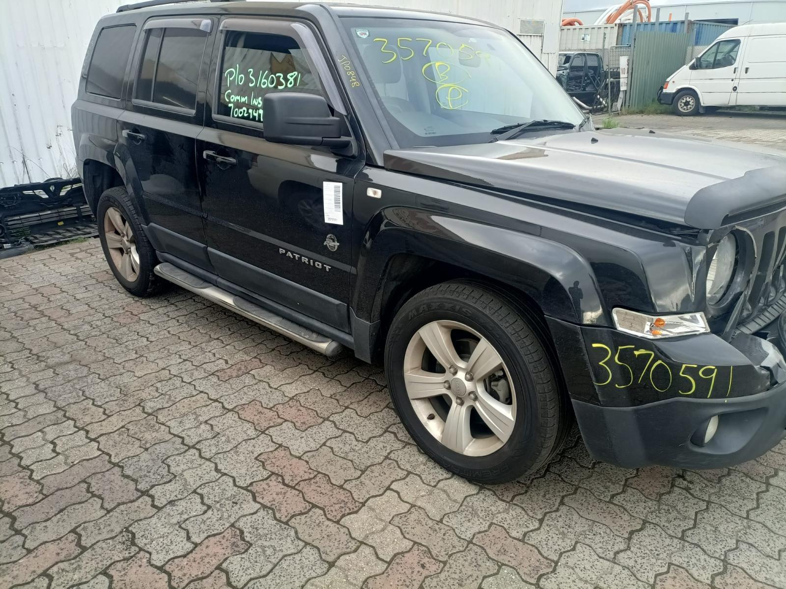 2011 JEEP PATRIOT MK, 08/07-12/16 5155460AF RIGHT DOOR MIRROR
