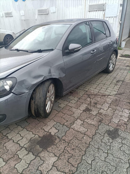 2009 VOLKSWAGEN GOLF BUMPER GRILLE (CENTRE), GEN 6, HATCH, STANDARD TYPE, 12/08-03/13 5K0853677A GRILLE