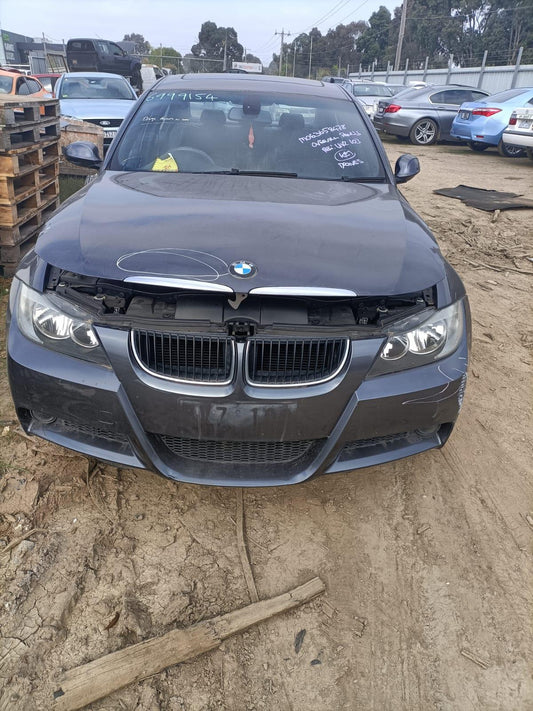 2006 BMW 3 SERIES E90/E91, SEDAN/WAGON, 03/05-04/12 41007203643 LEFT FRONT DOOR