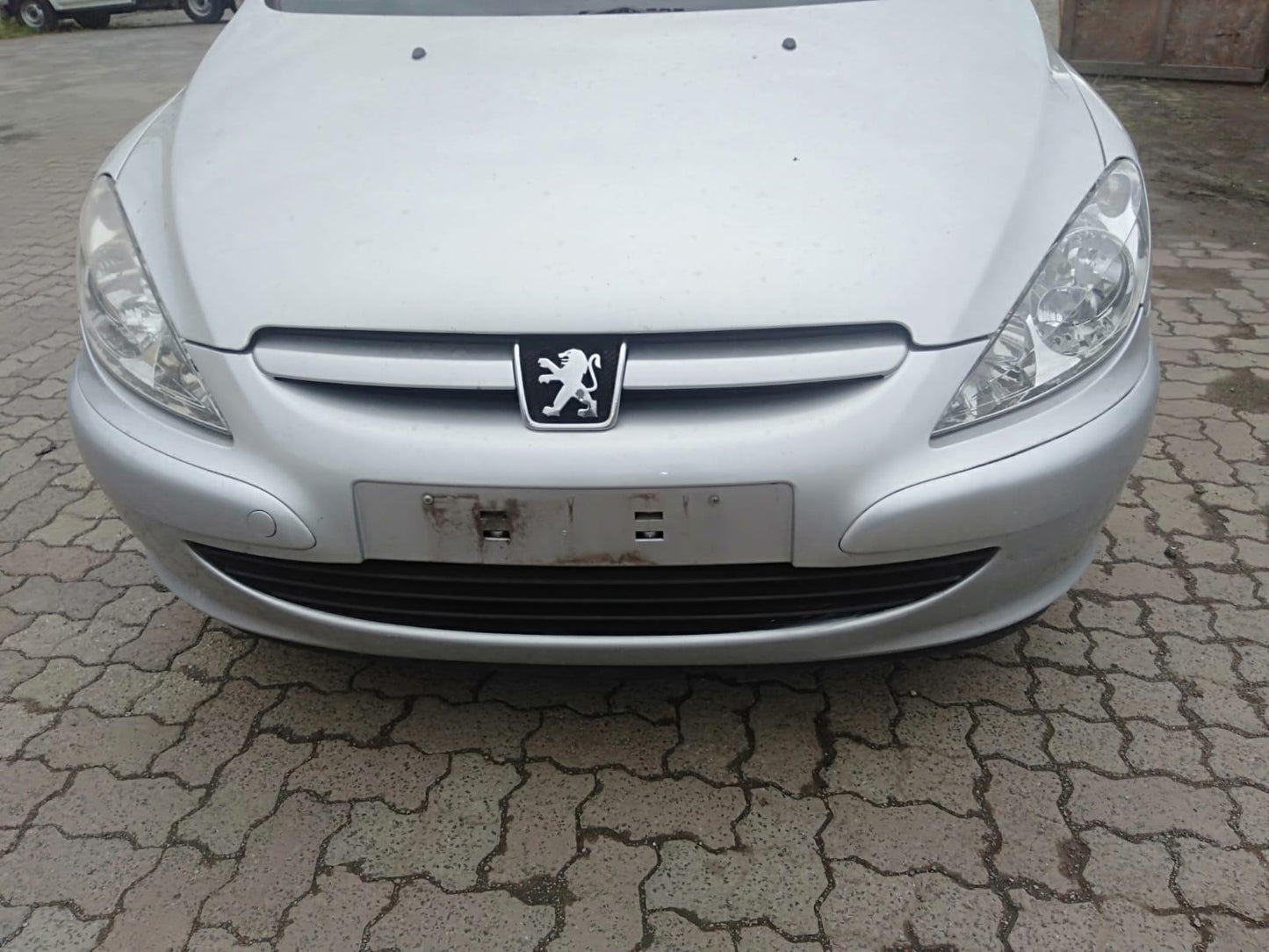 2004 PEUGEOT 307 T5, PAIR, 12/01-04/05 8143GC SUNVISOR