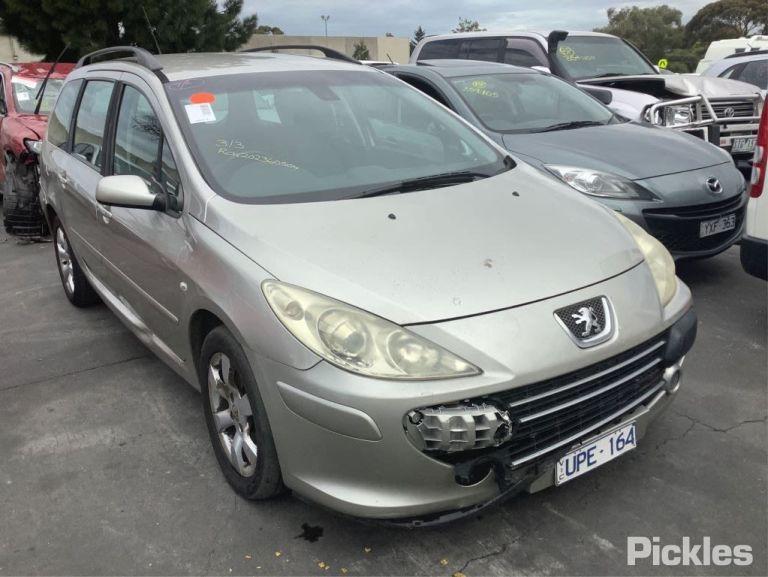2007 PEUGEOT 307 LH FRONT, SEAT BELT ONLY (NO STALK), WAGON, T6, 10/05-12/08 8974TR SEAT BELT STALK