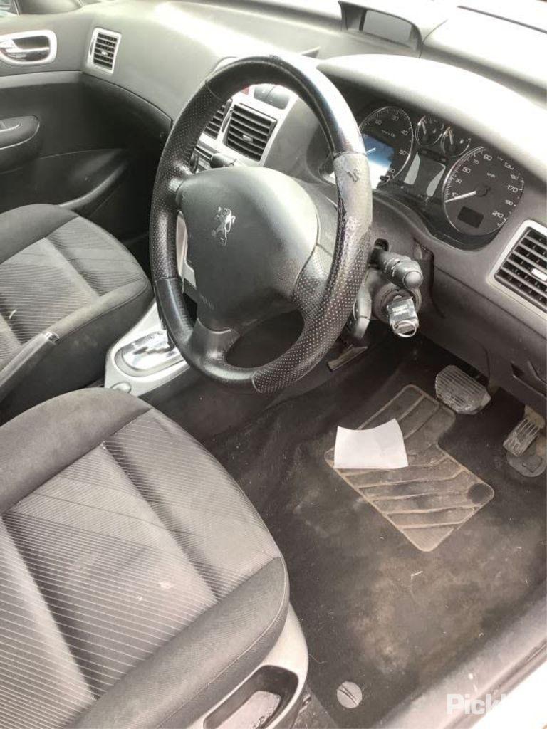 2007 PEUGEOT 307 RH FRONT, SEAT BELT ONLY (NO STALK), WAGON, T6, 10/05-12/08 8974T5 SEAT BELT STALK