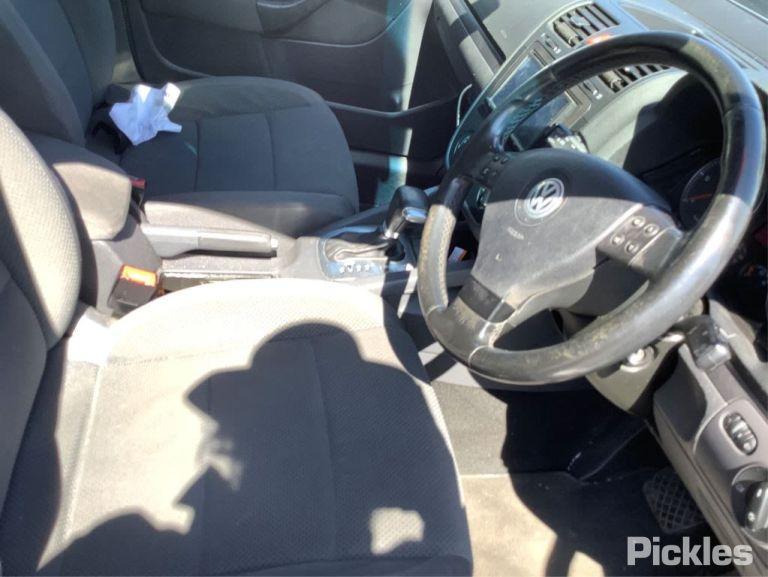 2006 VOLKSWAGEN GOLF GEN 5, ON MOTOR P/N 1K0614117H, ON MODULE P/N 1K0907379P, 07/04-02/09  1K06141174H ABS PUMP MODULATOR