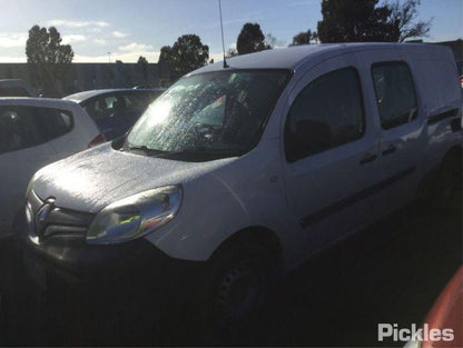 2013 RENAULT KANGOO LH FRONT, SEAT BELT ONLY (NO STALK), X61, 09/13- 8200448759 SEAT BELT STALK