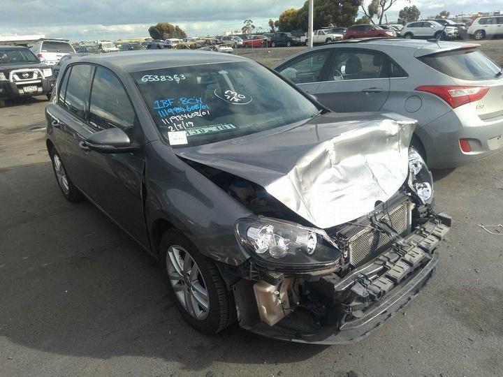 2012 VOLKSWAGEN GOLF KNEE, GEN 6, 12/08- 5K2880841D RIGHT AIRBAG