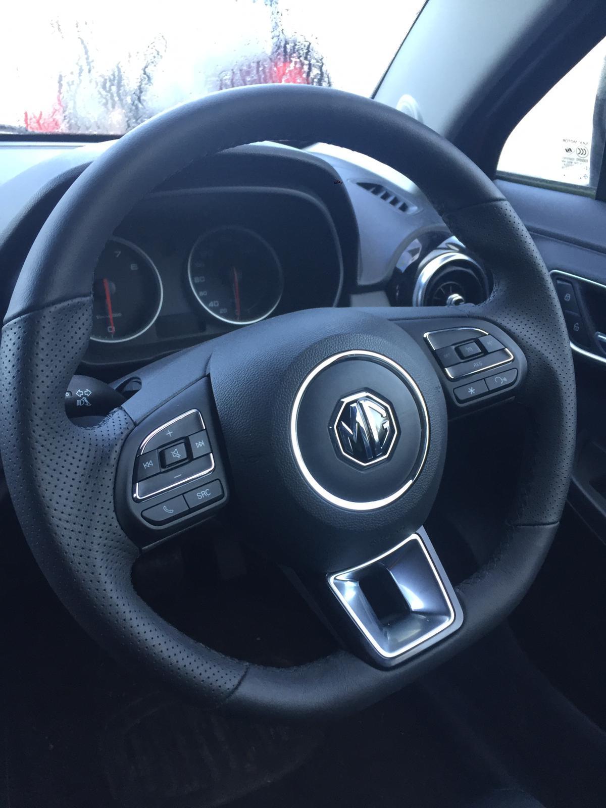2018 MG MG3 IN BODY, SZP1, CLEAR ON BOTTOM, 06/18-  RIGHT TAILLIGHT
