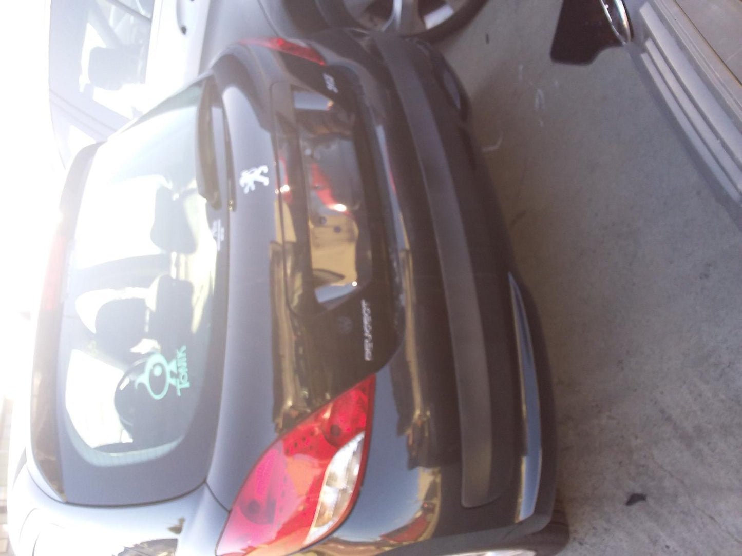 Wrecking 2011 PEUGEOT 207 for Used Parts PG0465