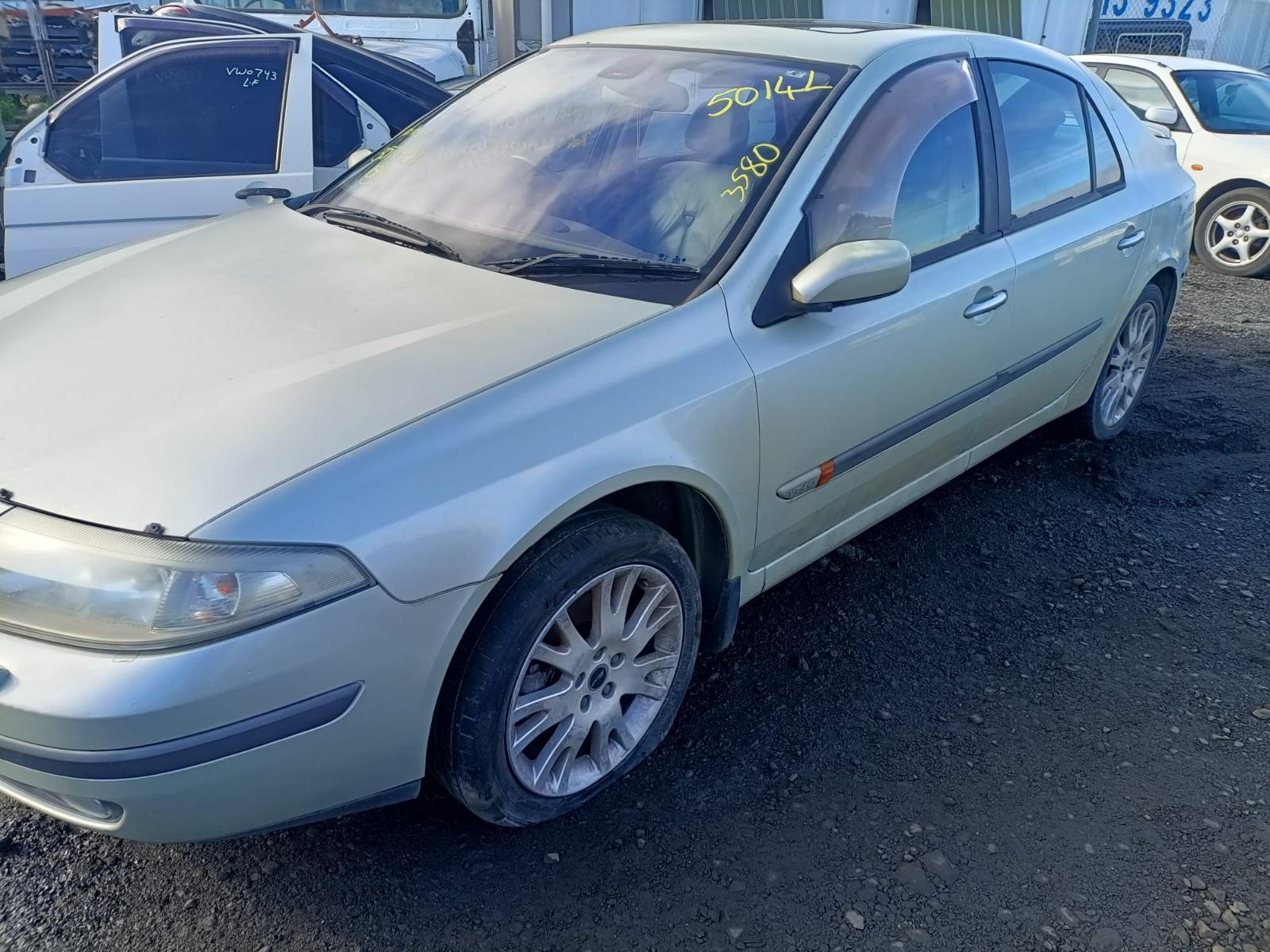 2003 RENAULT LAGUNA 04/02-09/08  SUNVISOR
