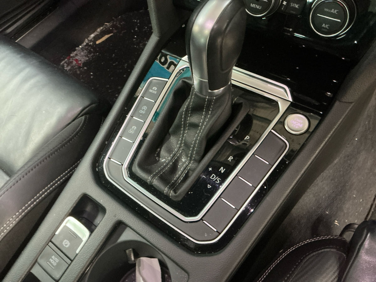 2016 VOLKSWAGEN PASSAT AUTO, PETROL, 1.8, TURBO, B8/MK7, REY CODE, 06/15-10/19  TRANS GEARBOX