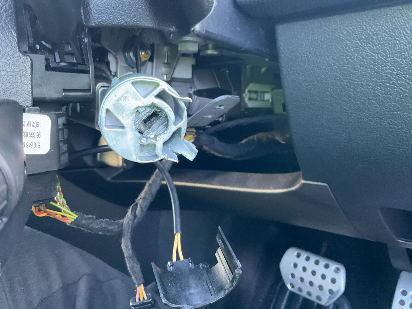 2012 PEUGEOT 207 A7, 03/07-12/12 4123GY STEERING COLUMN