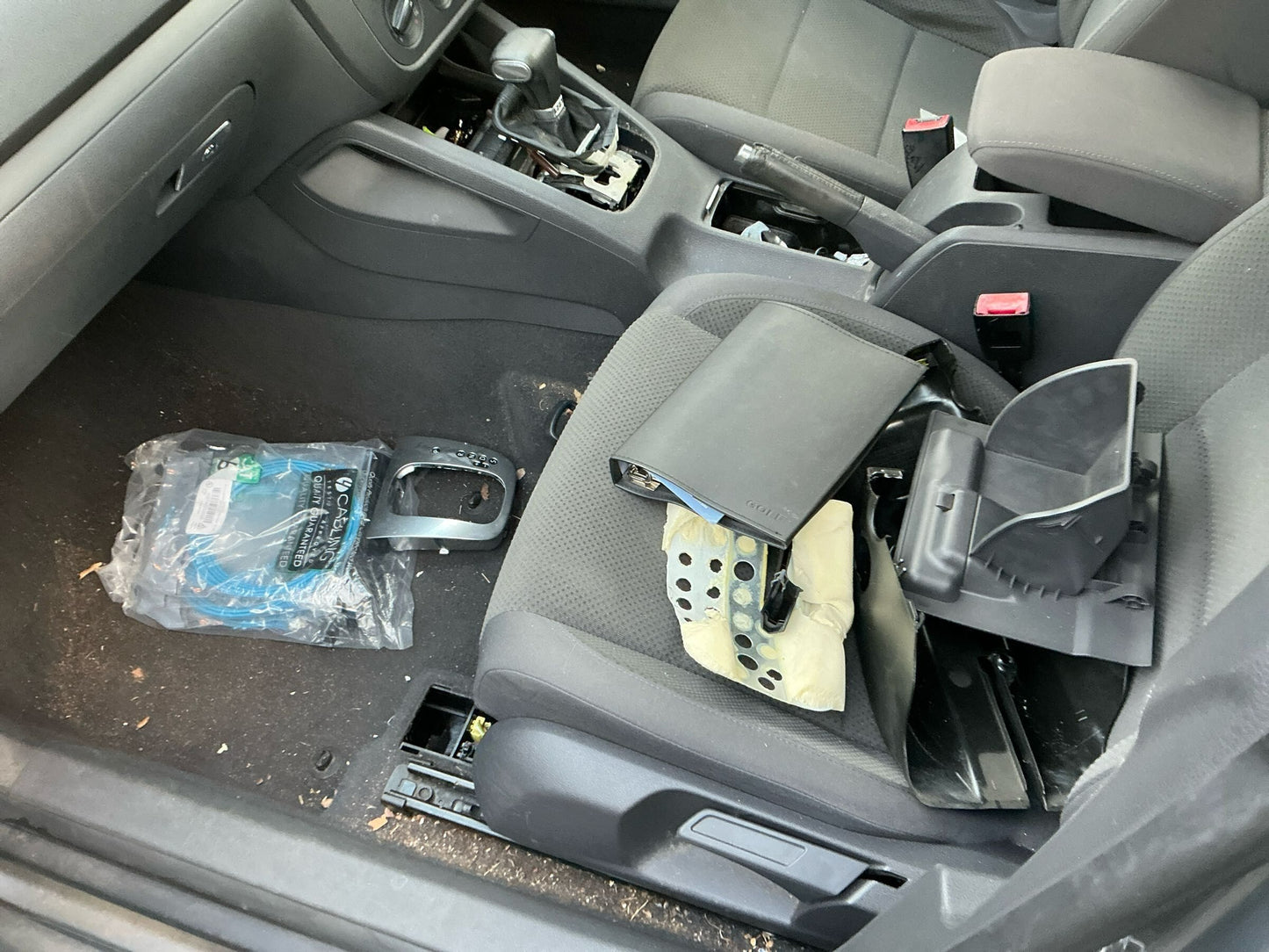 2005 VOLKSWAGEN GOLF AUTO, DIESEL, 2.0, TURBO, GEN 5, HFQ CODE, 06/04-02/09  TRANS GEARBOX