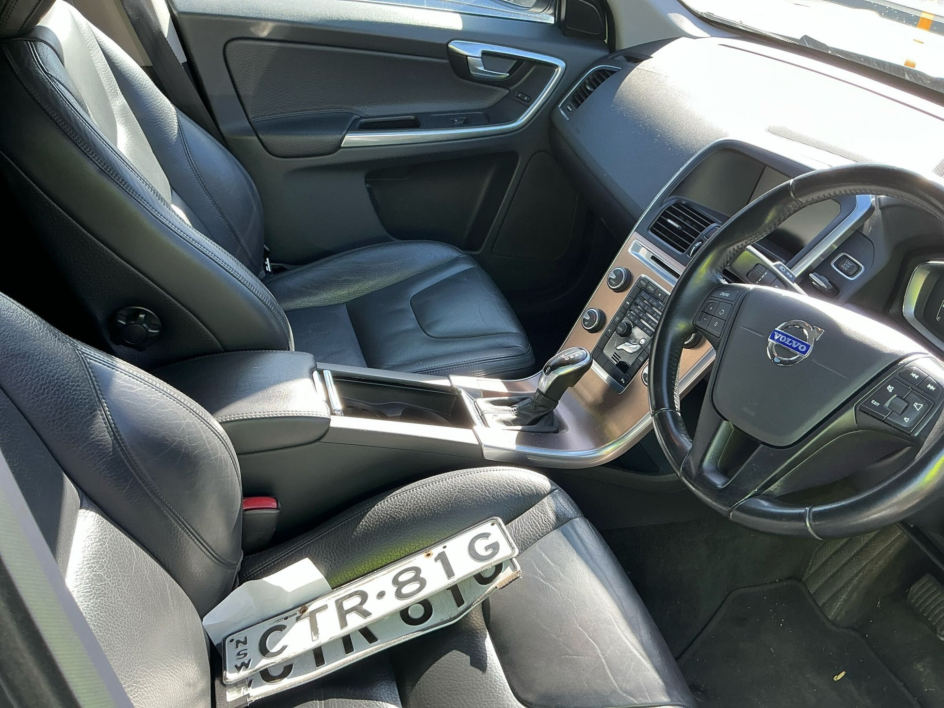 Wrecking 2014 VOLVO XC60 for Used Parts VO1633