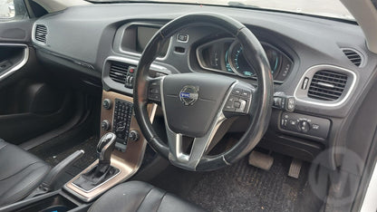 Wrecking 2014 VOLVO S40 for Used Parts VO1629