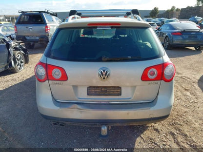 Wrecking 2009 VOLKSWAGEN PASSAT for Used Parts VW1651
