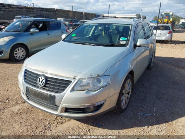 Wrecking 2009 VOLKSWAGEN PASSAT for Used Parts VW1651