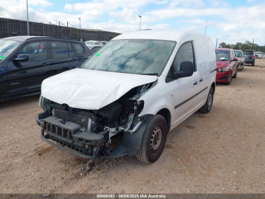Wrecking 2015 VOLKSWAGEN CADDY for Used Parts VW1650