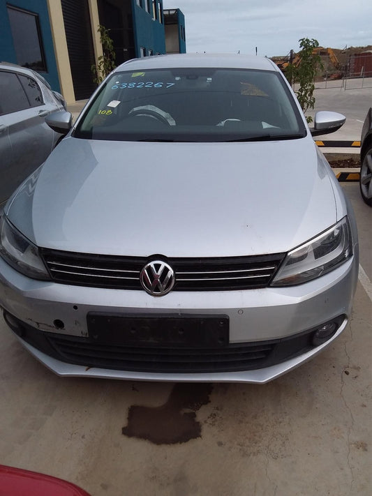 2012 VOLKSWAGEN JETTA PETROL, AUTO T/M, 1B, 02/11-10/14 F5C6920872X INSTRUMENTCLUSTER