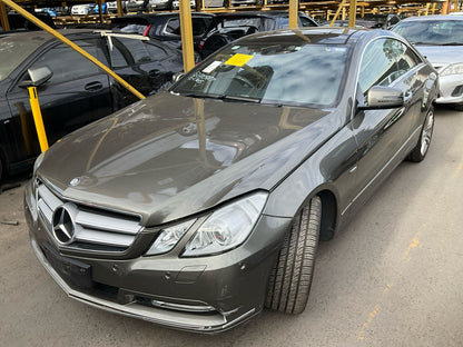 2012 MERCEDES E CLASS C207, ASSY, COUPE, W/ AMG STYLING, 07/09- A2076981154 SIDE STEP SKIRT