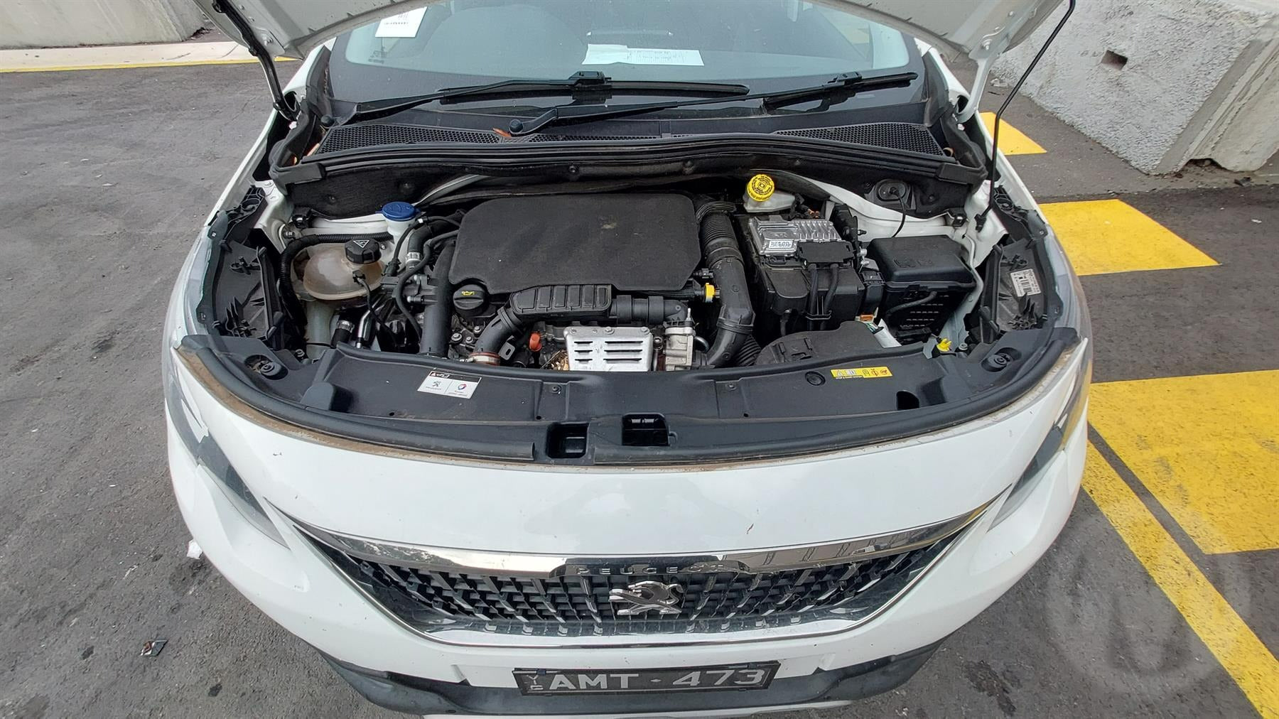 Wrecking 2017 PEUGEOT 2008 for Used Parts PG1748