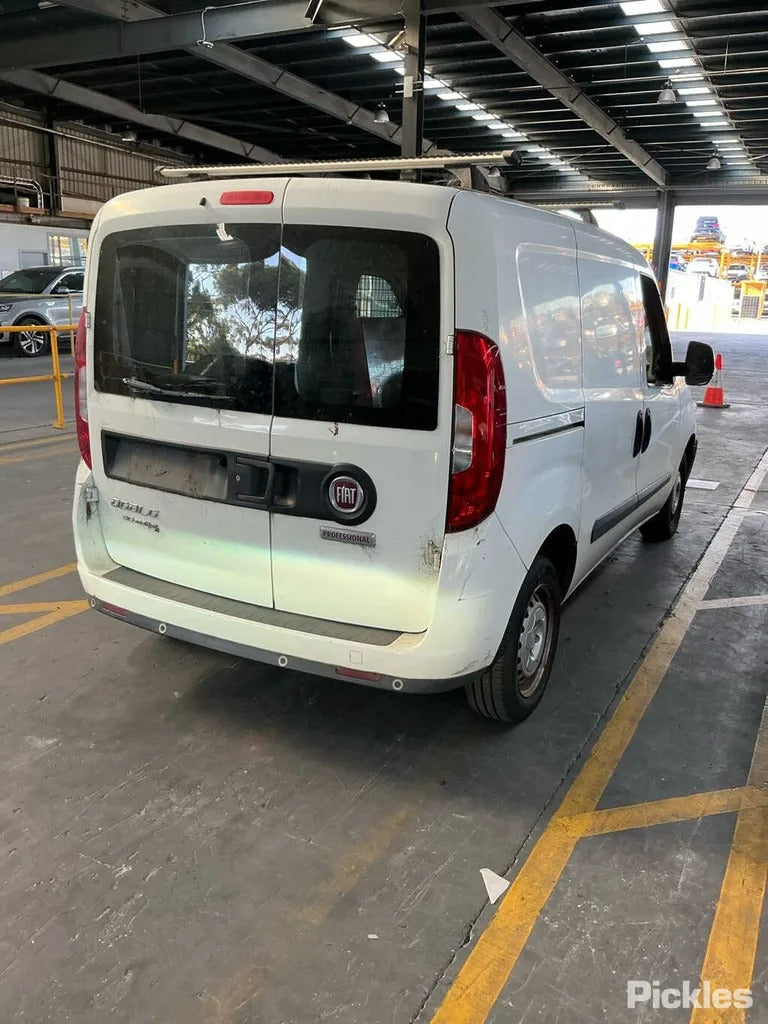 Wrecking 2017 FIAT DOBLO for Used Parts FI1744
