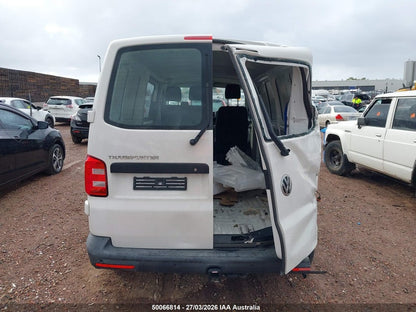 2018 VOLKSWAGEN TRANSPORTER HEAD UNIT, W/ DISPLAY COMPOSITION COLOUR, 5IN TOUCHSCREEN, NON SAT NAV TYPE, T6, 07/15-07/20 1K8035150H RADIO CD DVD SAT TV