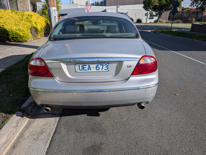 Wrecking 2005 JAGUAR S TYPE for Used Parts JG1794