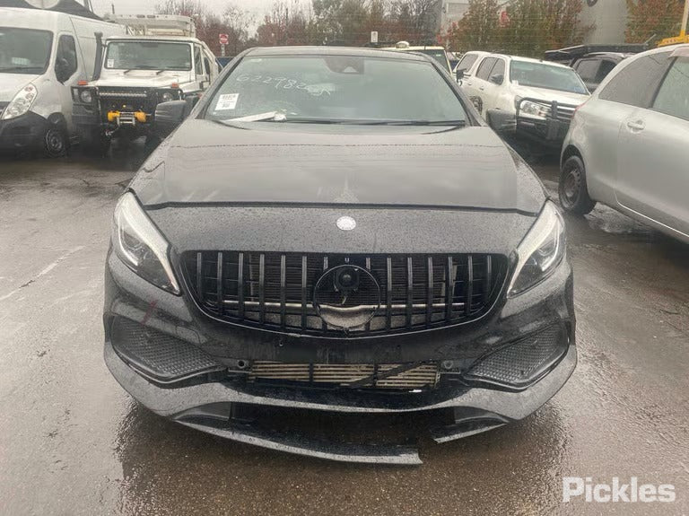 Wrecking 2016 MERCEDES A CLASS for Used Parts MB1802